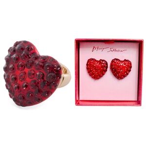 BETSEY JOHNSON SET Valentine Red Pavé Crystal Heart Stretch Ring & Earrings NWT